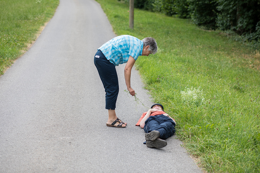 Bewtreuerin mit Sohn einer Grossfamilie