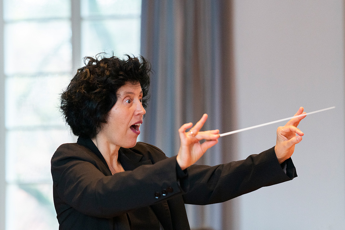 Proben des Altstadt Orchesters unter der Leitung von Anita Jehli