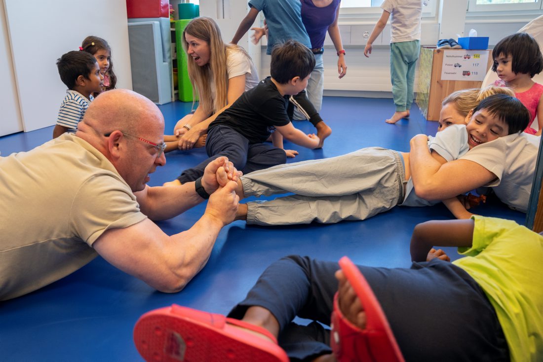 Die Stiftung visoparents bietet pädagogische, sonderpädagogische, therapeutische und integrative Dienstleistungen für Kinder im Vorschul- und Schulbereich