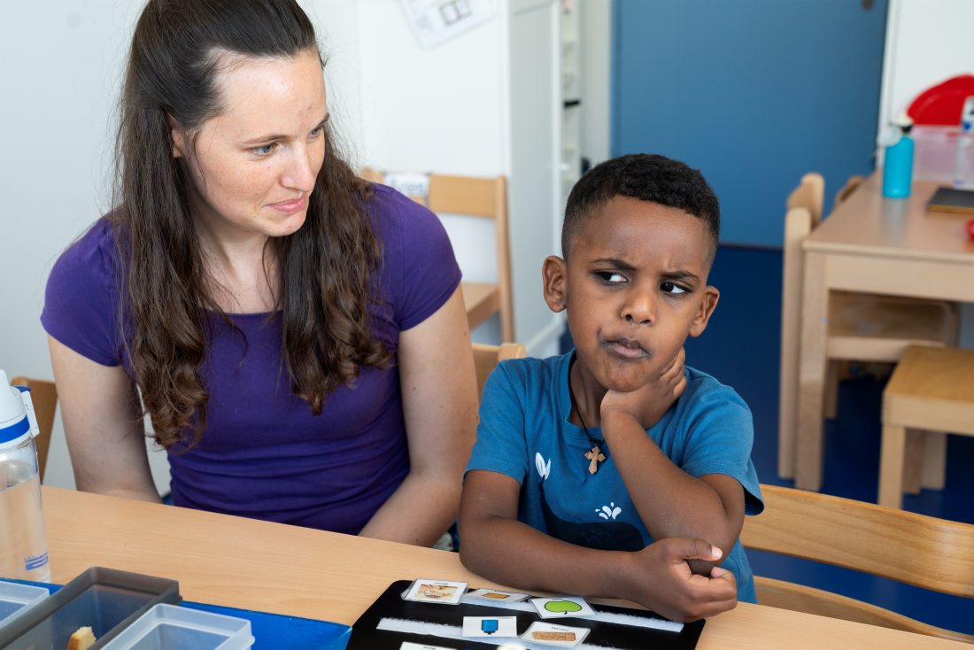 Die Stiftung visoparents bietet pädagogische, sonderpädagogische, therapeutische und integrative Dienstleistungen für Kinder im Vorschul- und Schulbereich
