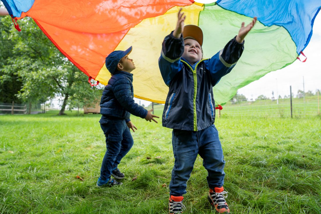 Die Stiftung visoparents bietet pädagogische, sonderpädagogische, therapeutische und integrative Dienstleistungen für Kinder im Vorschul- und Schulbereich