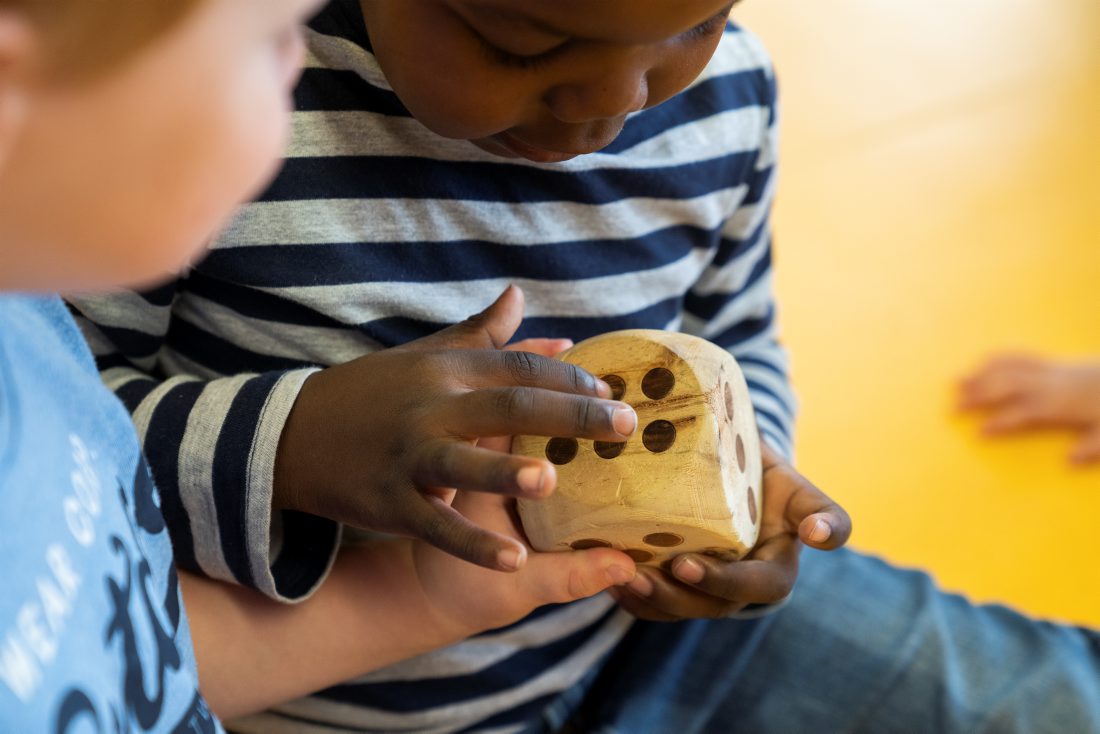 Die Stiftung visoparents bietet pädagogische, sonderpädagogische, therapeutische und integrative Dienstleistungen für Kinder im Vorschul- und Schulbereich