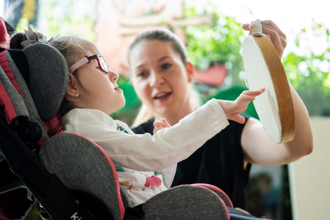 Die Stiftung visoparents bietet pädagogische, sonderpädagogische, therapeutische und integrative Dienstleistungen für Kinder im Vorschul- und Schulbereich