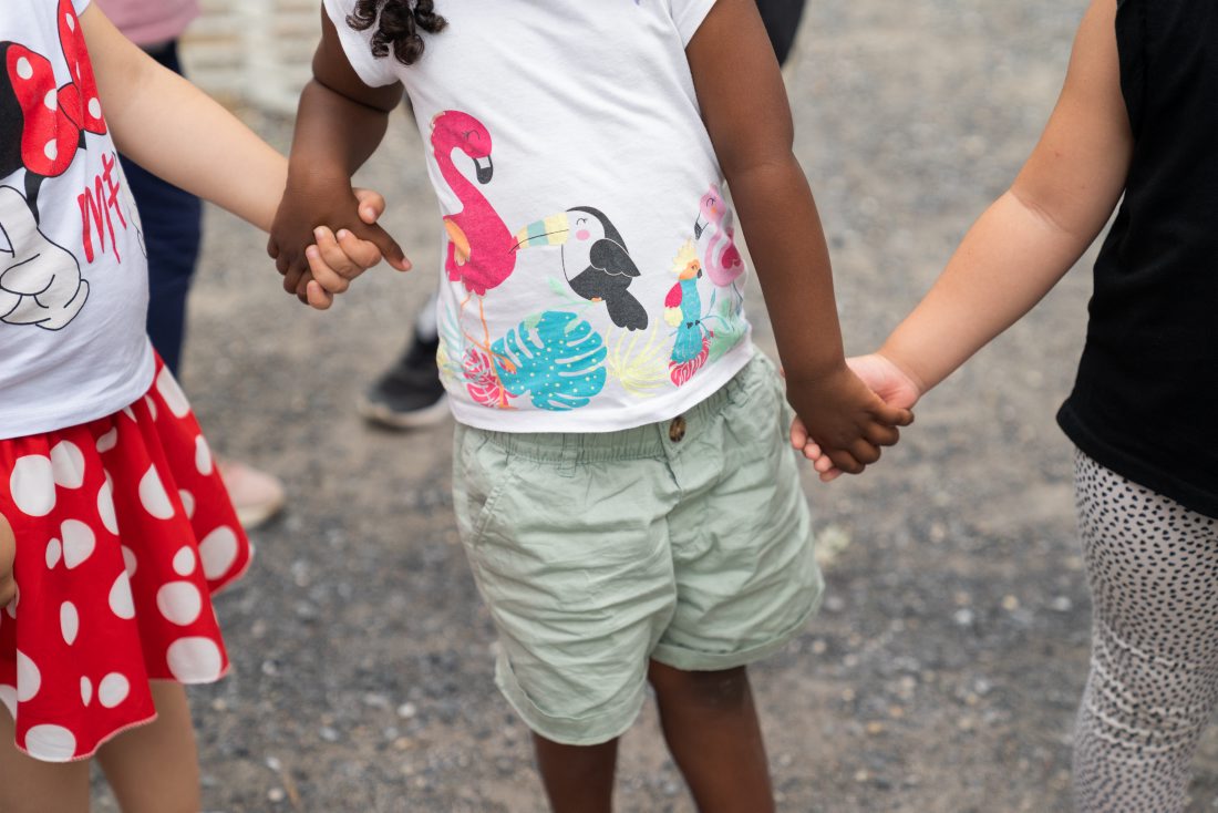 Die Stiftung visoparents bietet pädagogische, sonderpädagogische, therapeutische und integrative Dienstleistungen für Kinder im Vorschul- und Schulbereich