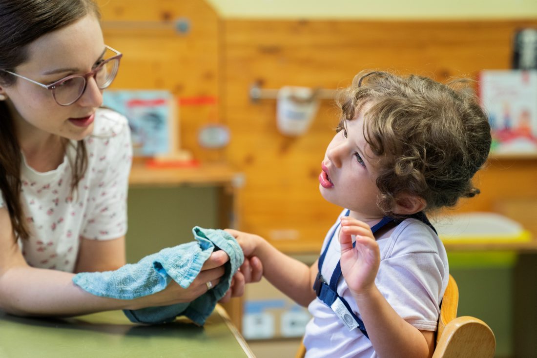 Die Stiftung visoparents bietet pädagogische, sonderpädagogische, therapeutische und integrative Dienstleistungen für Kinder im Vorschul- und Schulbereich